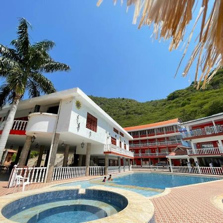 Hotel Mirador De La Montana 아풀로 외부 사진
