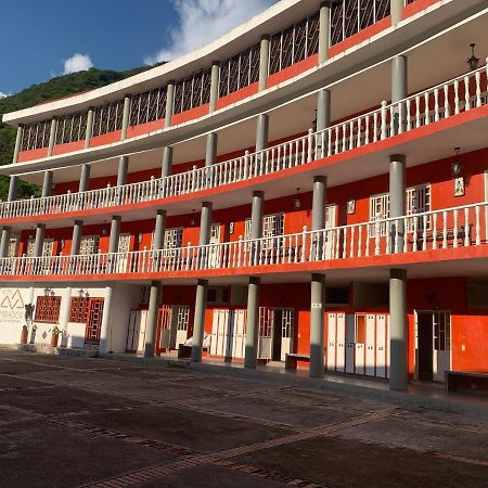 Hotel Mirador De La Montana 아풀로 외부 사진